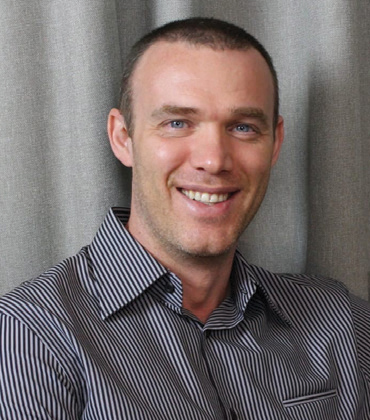 Iain Cliffe, Proteus | Semi Conductor Review | Top PCB Design and Circuit Simulator Software in Europe
