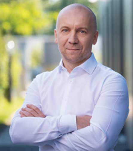 Artur Podhorodecki, CEO & Founder, QNA Technology S.A.